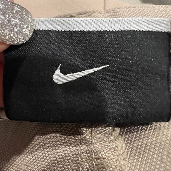 Nike Golf Dri-fit Khaki Pants 38x32 Lightweight Pleated Front Belt Loops - Picture 12 of 12